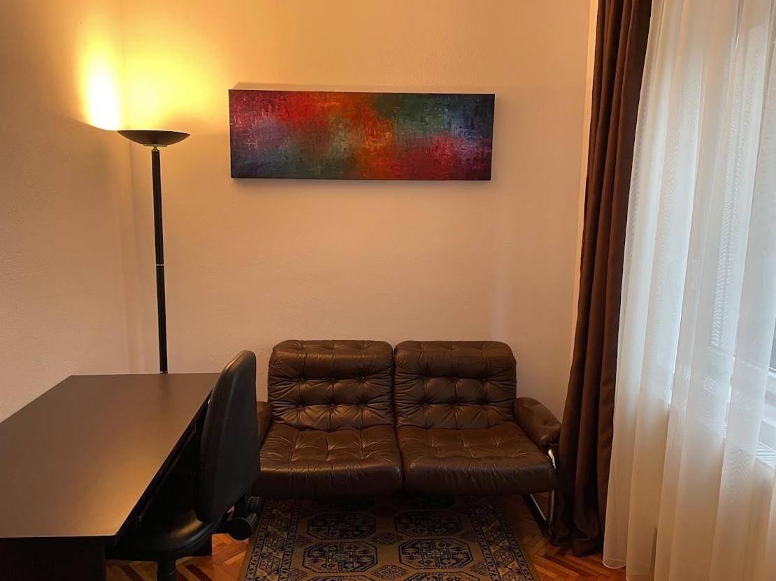 Crisan 40 Casa Muntean 100Mp 3Camere 3Paturi 1 Canapea 2 Dormitoare Parcare Timişoara Buitenkant foto